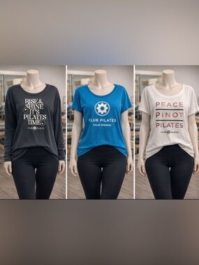 Women’s Long Sleeve Graphic Tee - Black